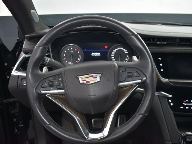 Used 2023 Cadillac XT6 Sport w/ LPO, ONYX Package image 17