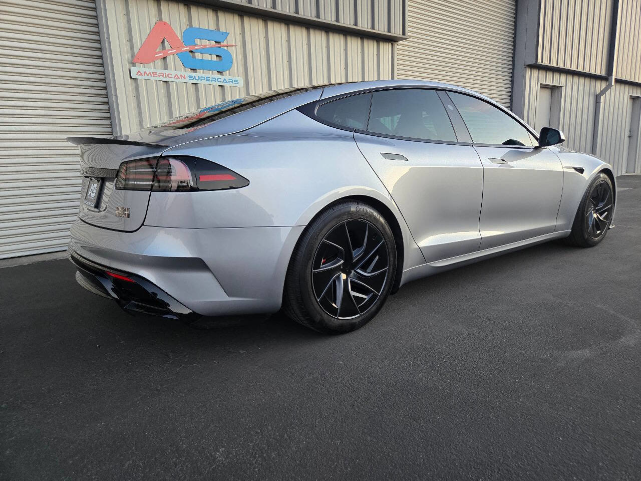 Used 2026 Tesla Model S Plaid AWD/4WD image 9