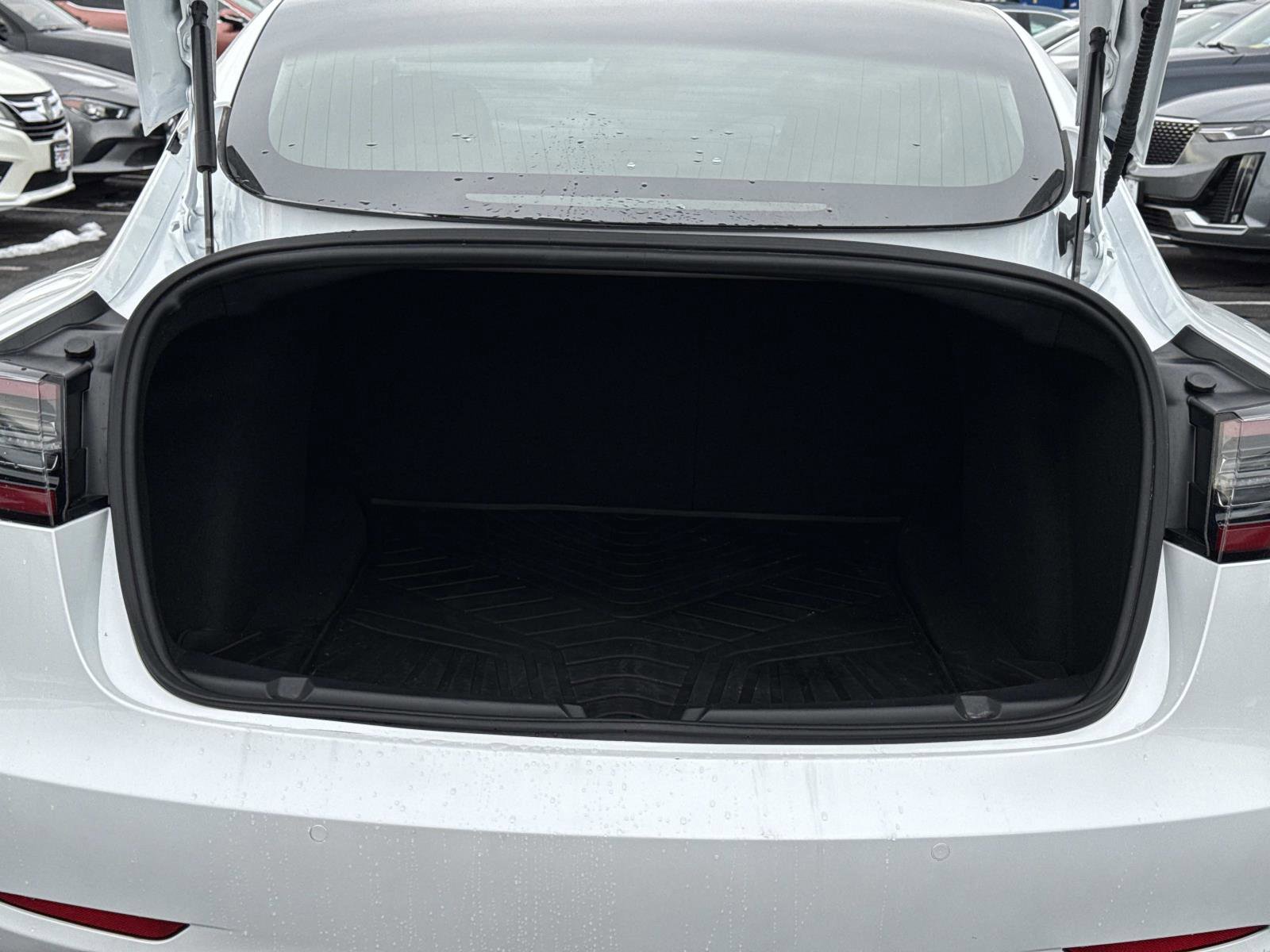 Used 2019 Tesla Model 3 Standard Range Plus image 14