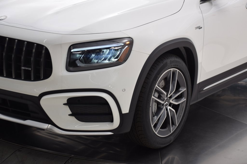 New 2026 Mercedes-Benz GLB 35 AMG 4MATIC image 10
