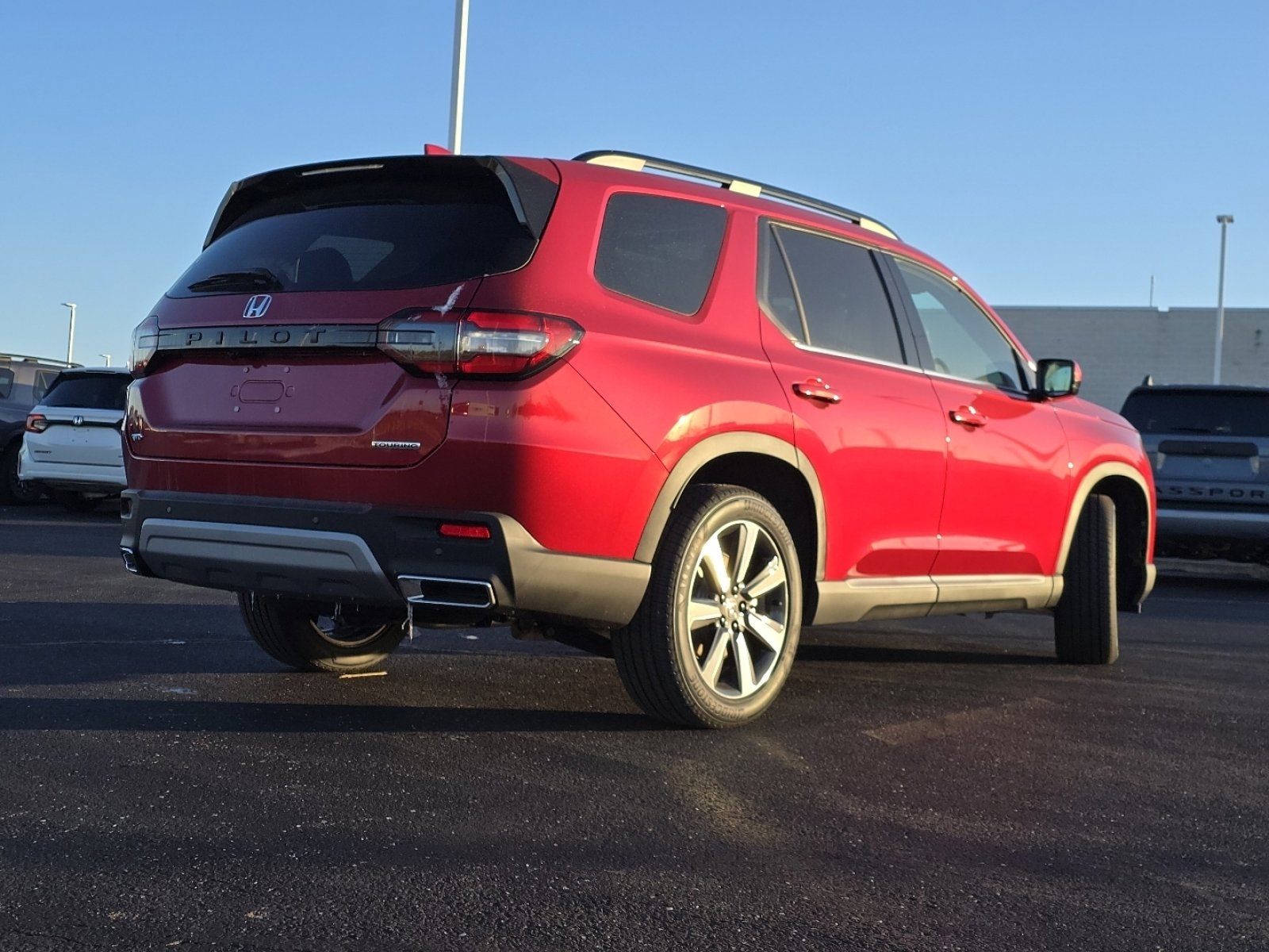 New 2025 Honda Pilot Touring image 22