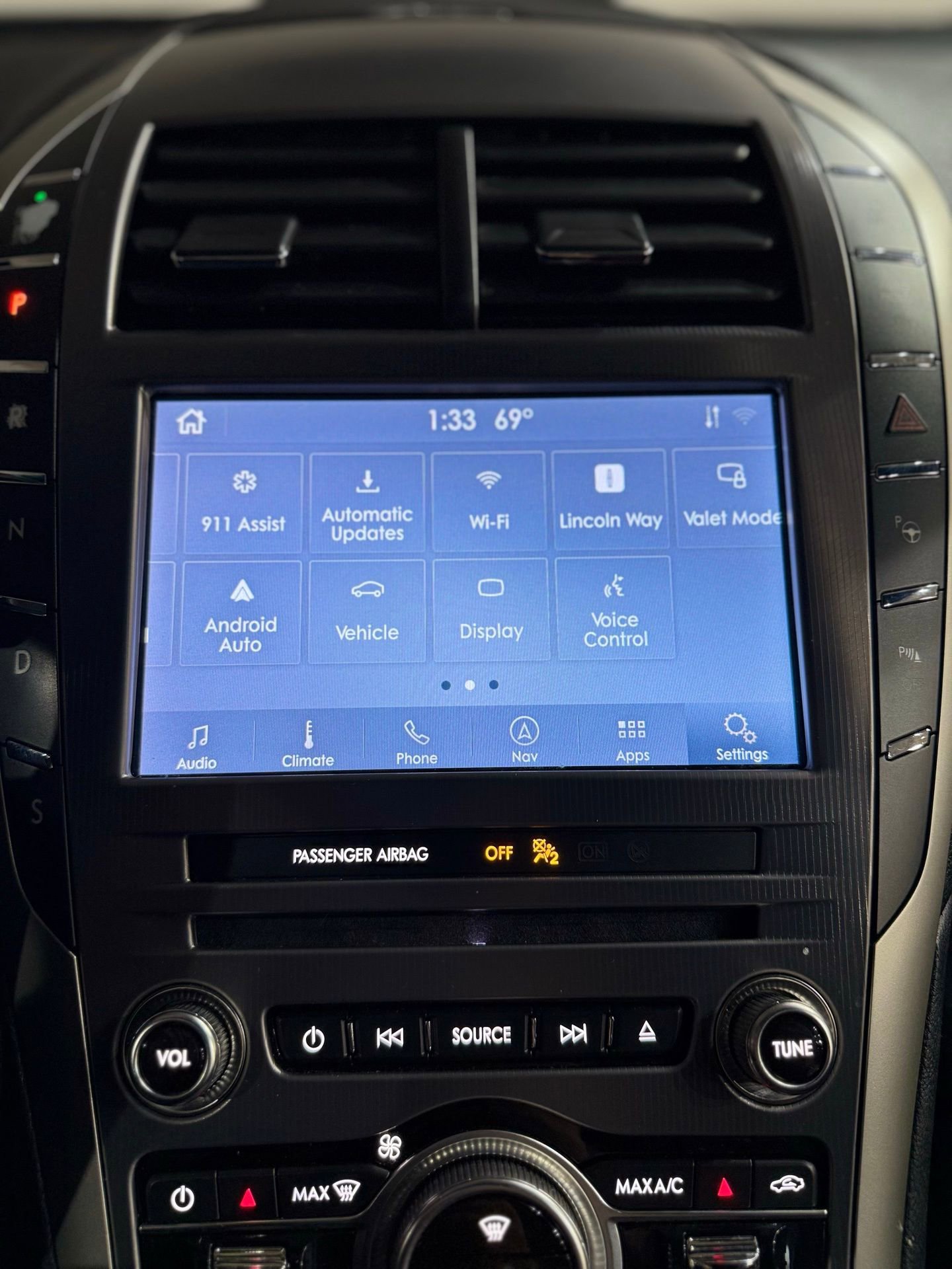 Used 2020 Lincoln MKZ Reserve w/ Monochromatic Package image 68