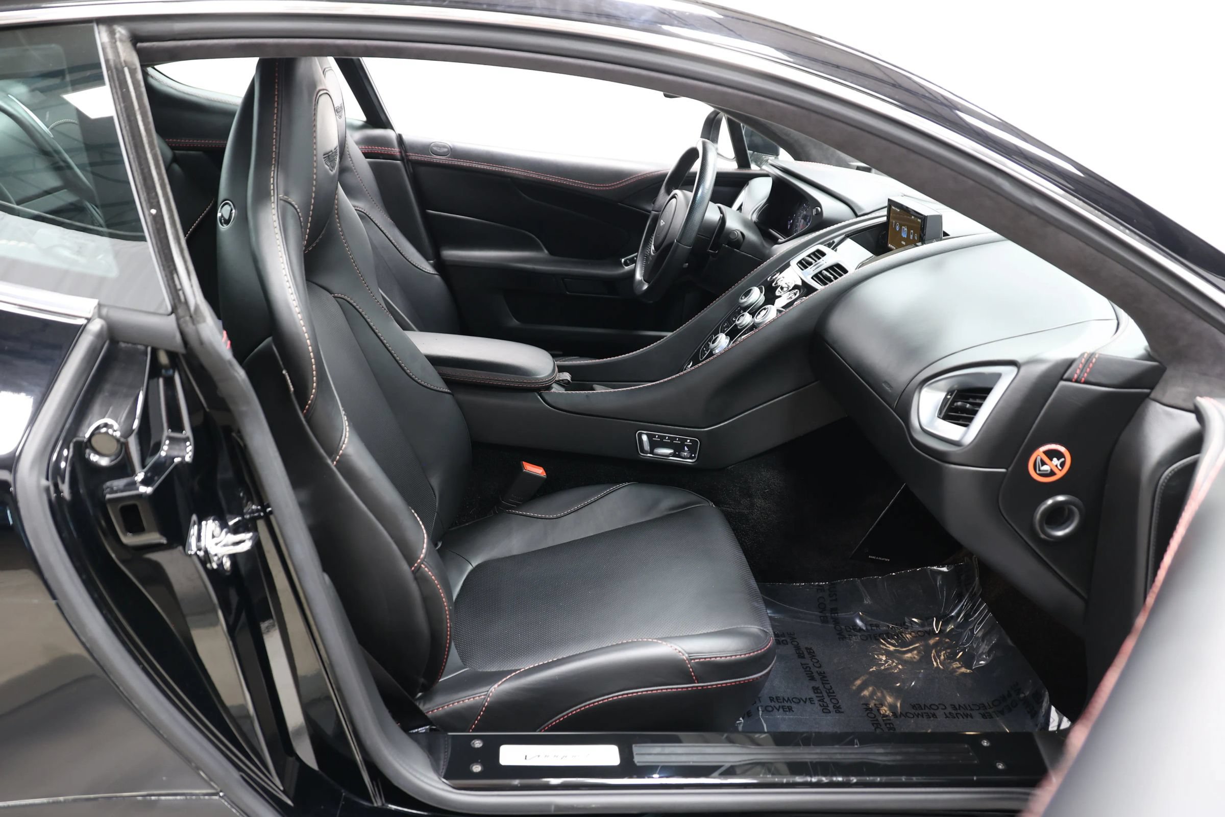 Used 2014 Aston Martin Vanquish Coupe RWD image 76