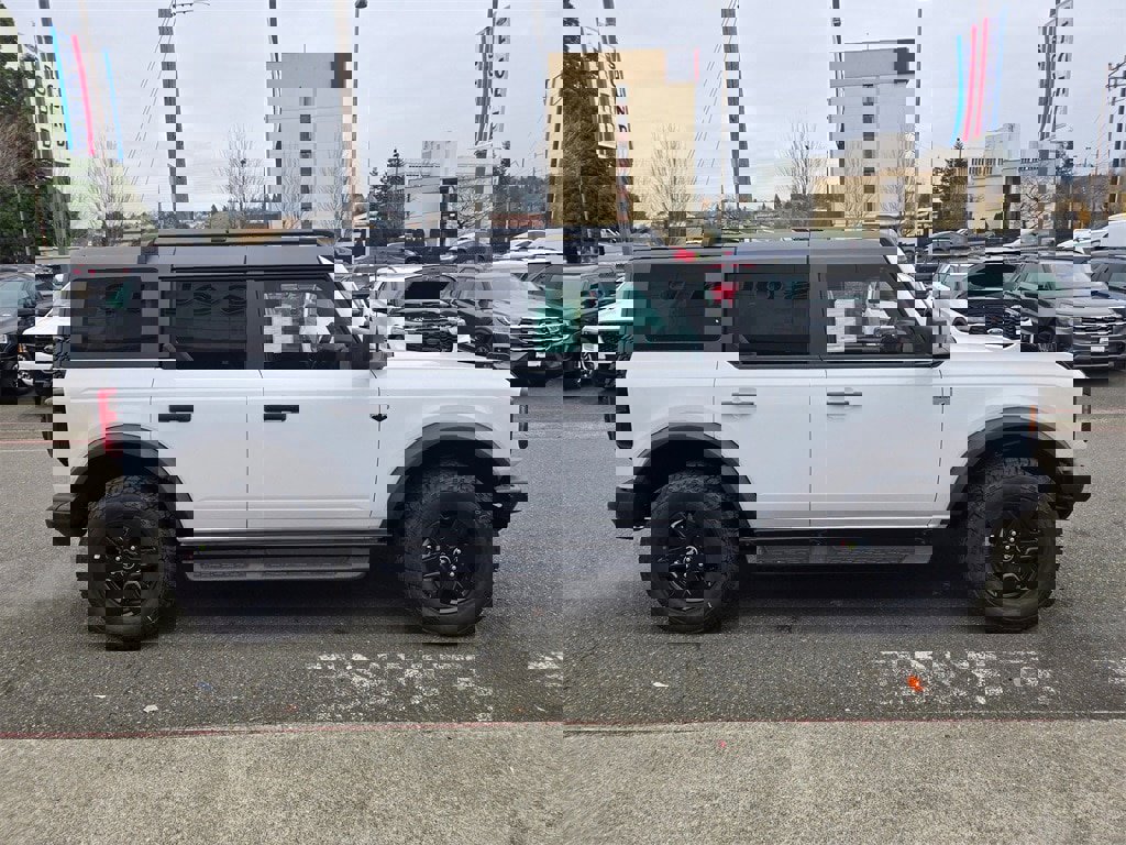 New 2025 Ford Bronco Big Bend w/ Black Diamond Package image 4