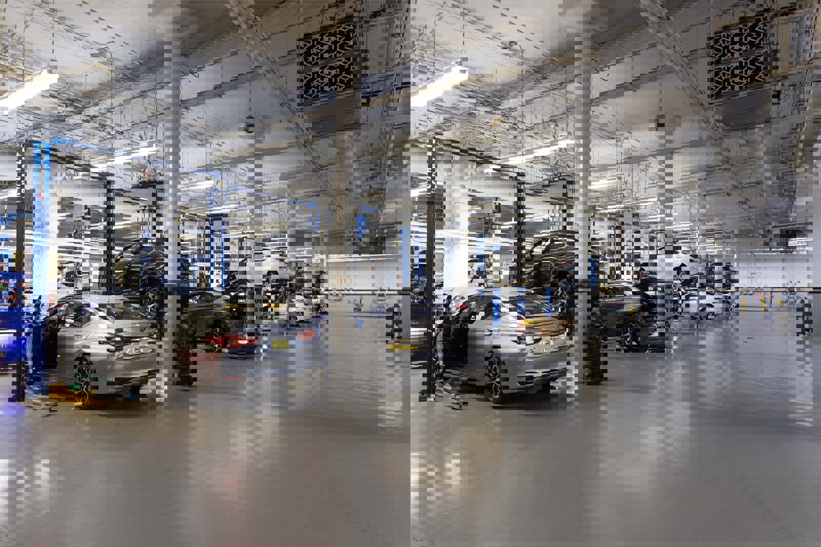 Used 2024 BMW X3 xDrive30i w/ Premium Package image 40