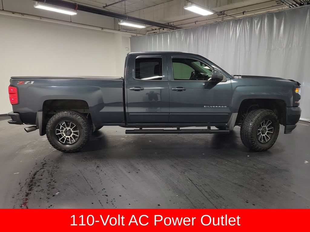 Used 2018 Chevrolet Silverado 1500 LT w/ All Star Edition AWD/4WD image 10