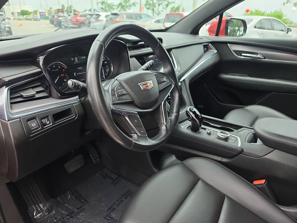Used 2021 Cadillac XT5 Luxury FWD image 15