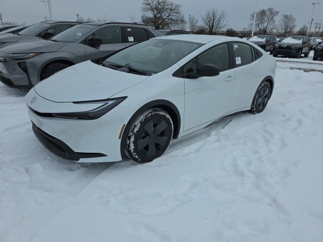 New 2026 Toyota Prius LE image 3