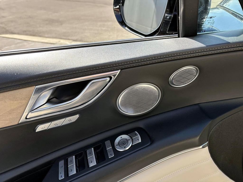 Used 2021 Genesis GV80 3.5T w/ Advanced Package 06 image 12