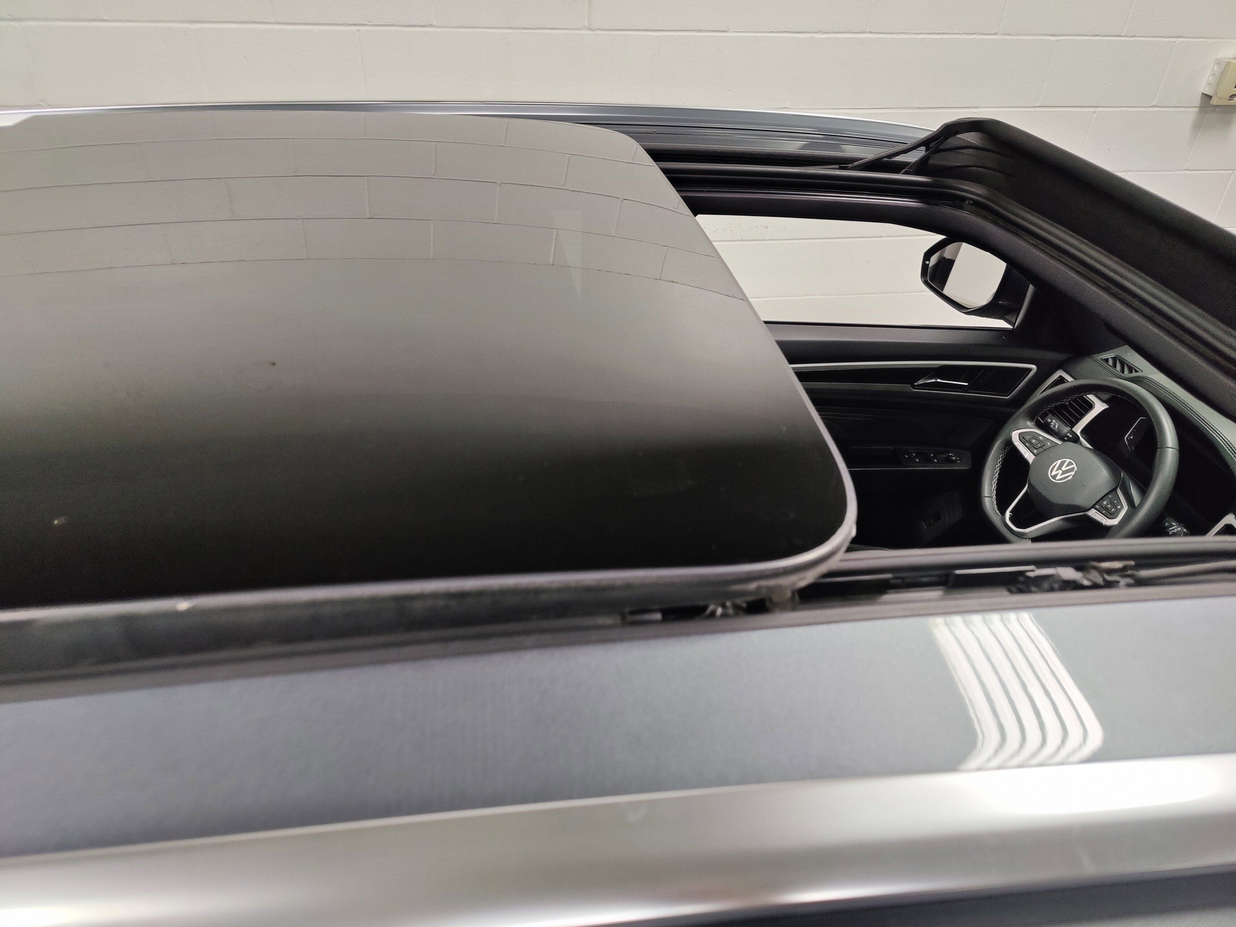 Certified 2023 Volkswagen Atlas Cross Sport SEL image 6