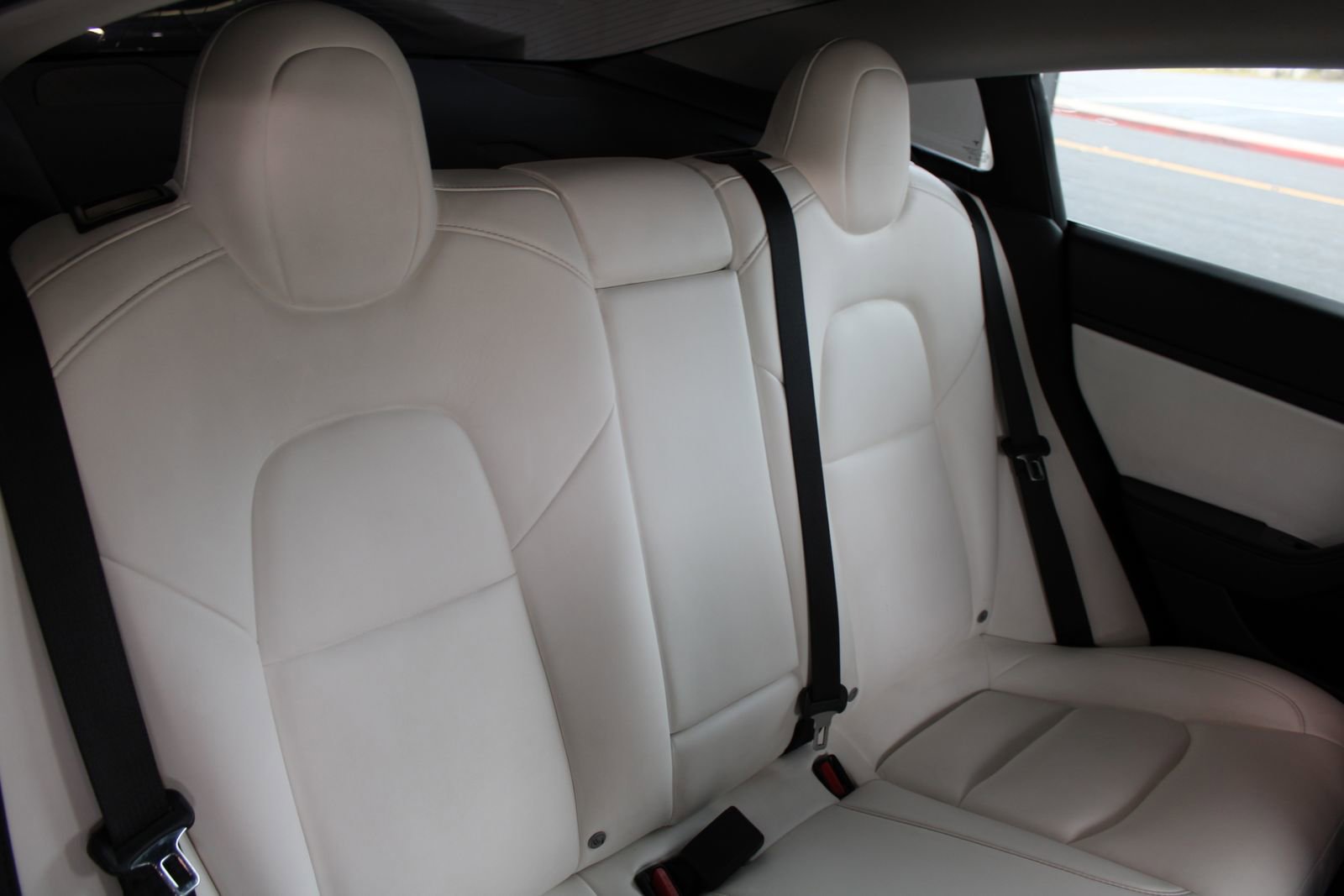 Used 2020 Tesla Model 3 Performance image 31