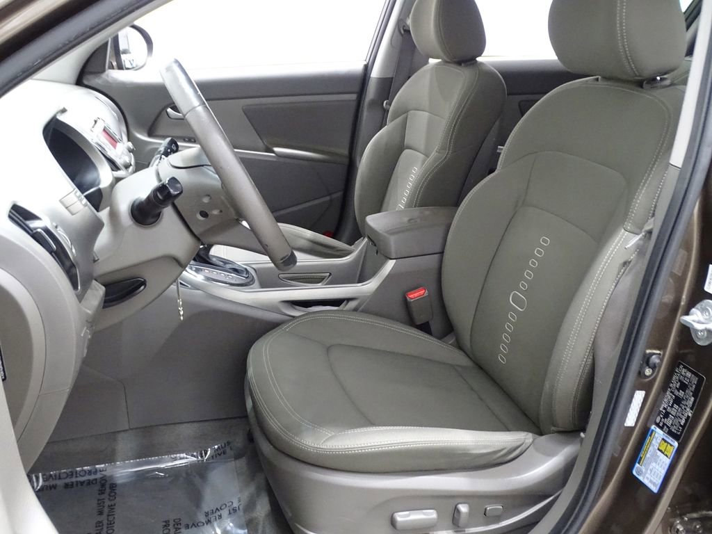 Used 2011 Kia Sportage EX image 5