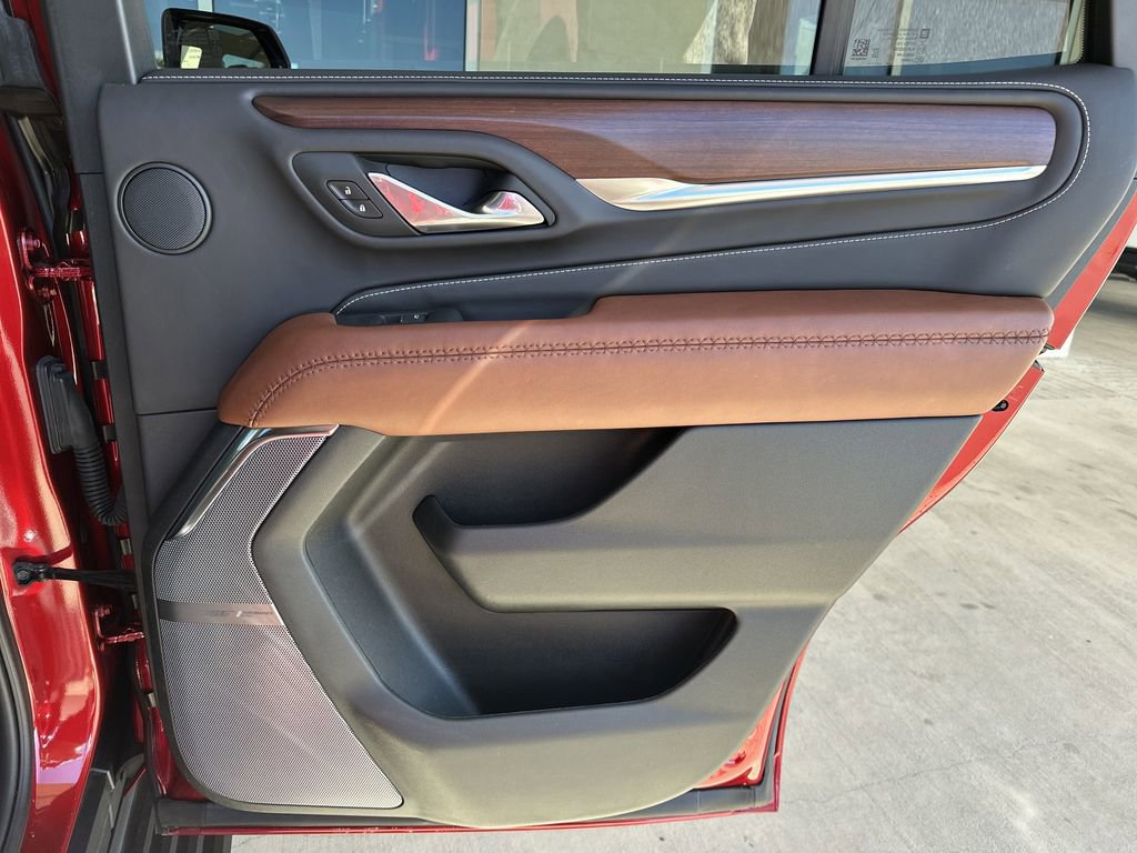 Certified 2024 GMC Yukon Denali Ultimate image 35