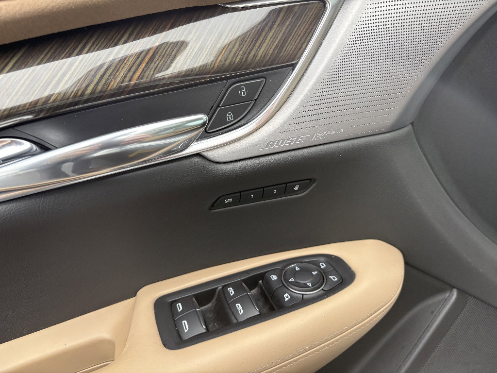 Used 2020 Cadillac XT6 Sport w/ Platinum Package image 16