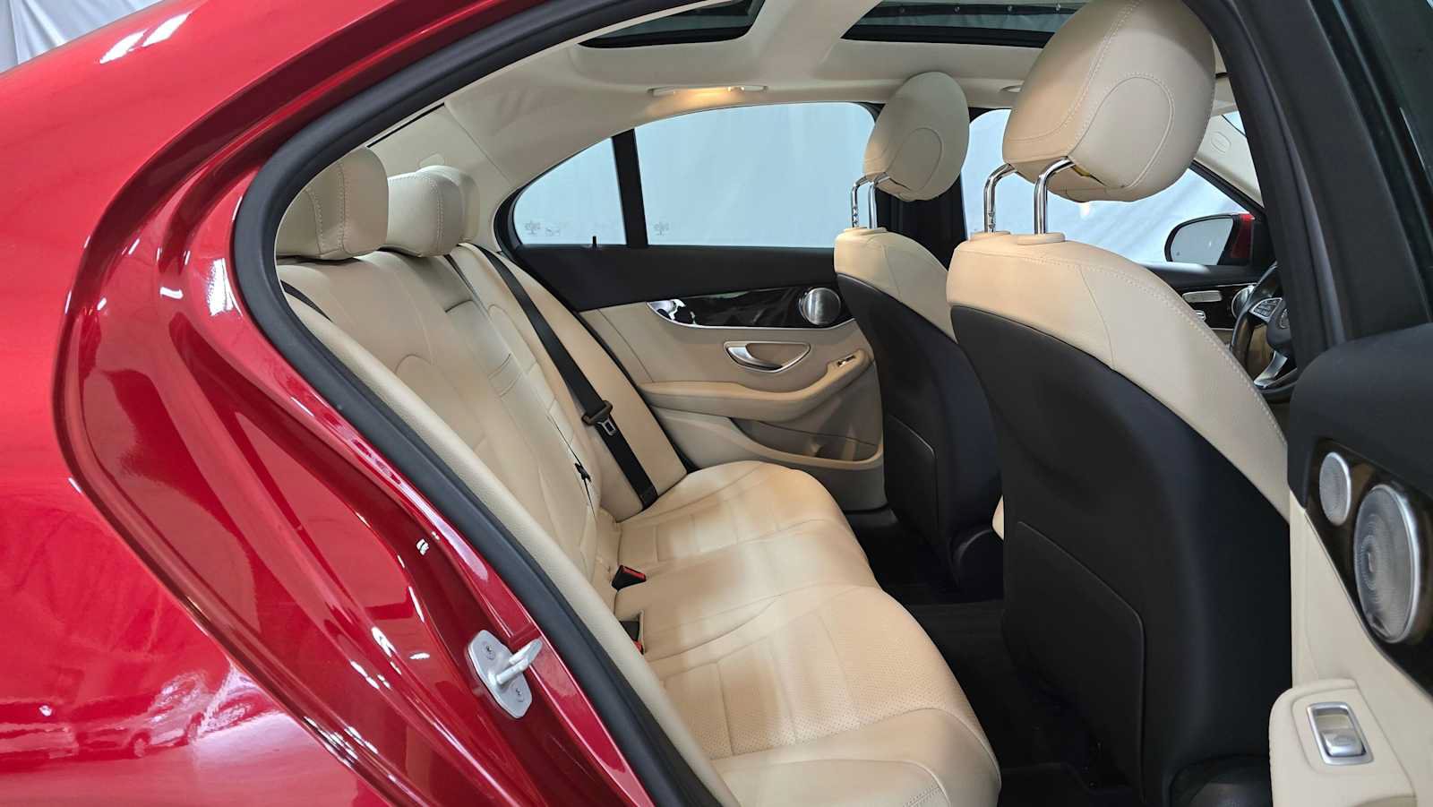 Certified 2016 Mercedes-Benz C 300 4MATIC Sedan image 12