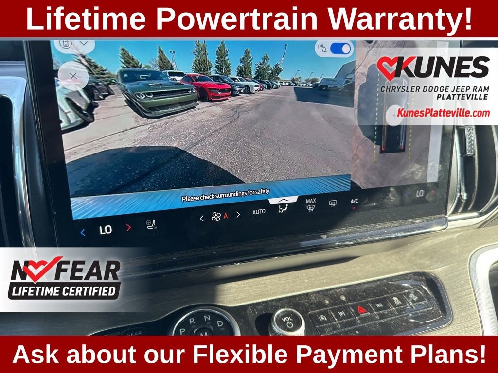 Used 2025 Ford Expedition Platinum AWD/4WD image 23