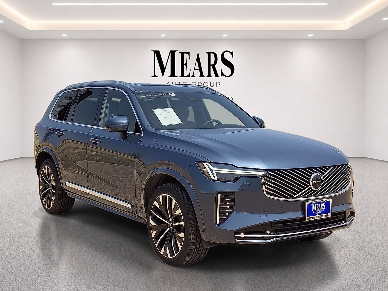 New 2026 Volvo XC90 B5 Plus w/ Protection Package Premier AWD/4WD image 7