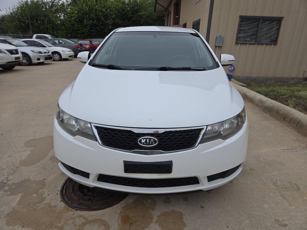 Used 2011 Kia Forte EX FWD image 8