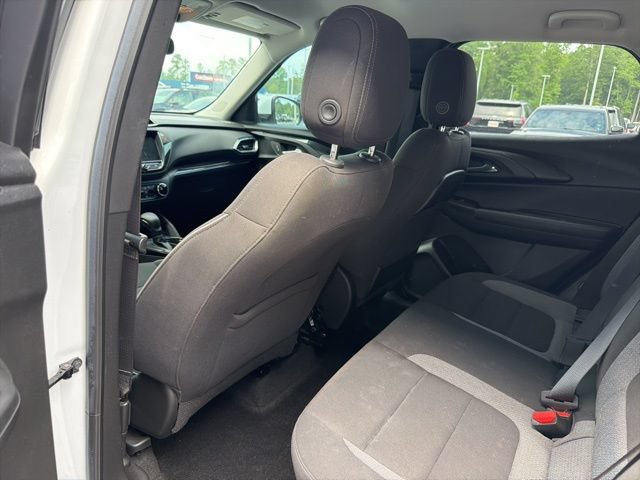Used 2023 Chevrolet TrailBlazer LT w/ Convenience Package FWD image 14