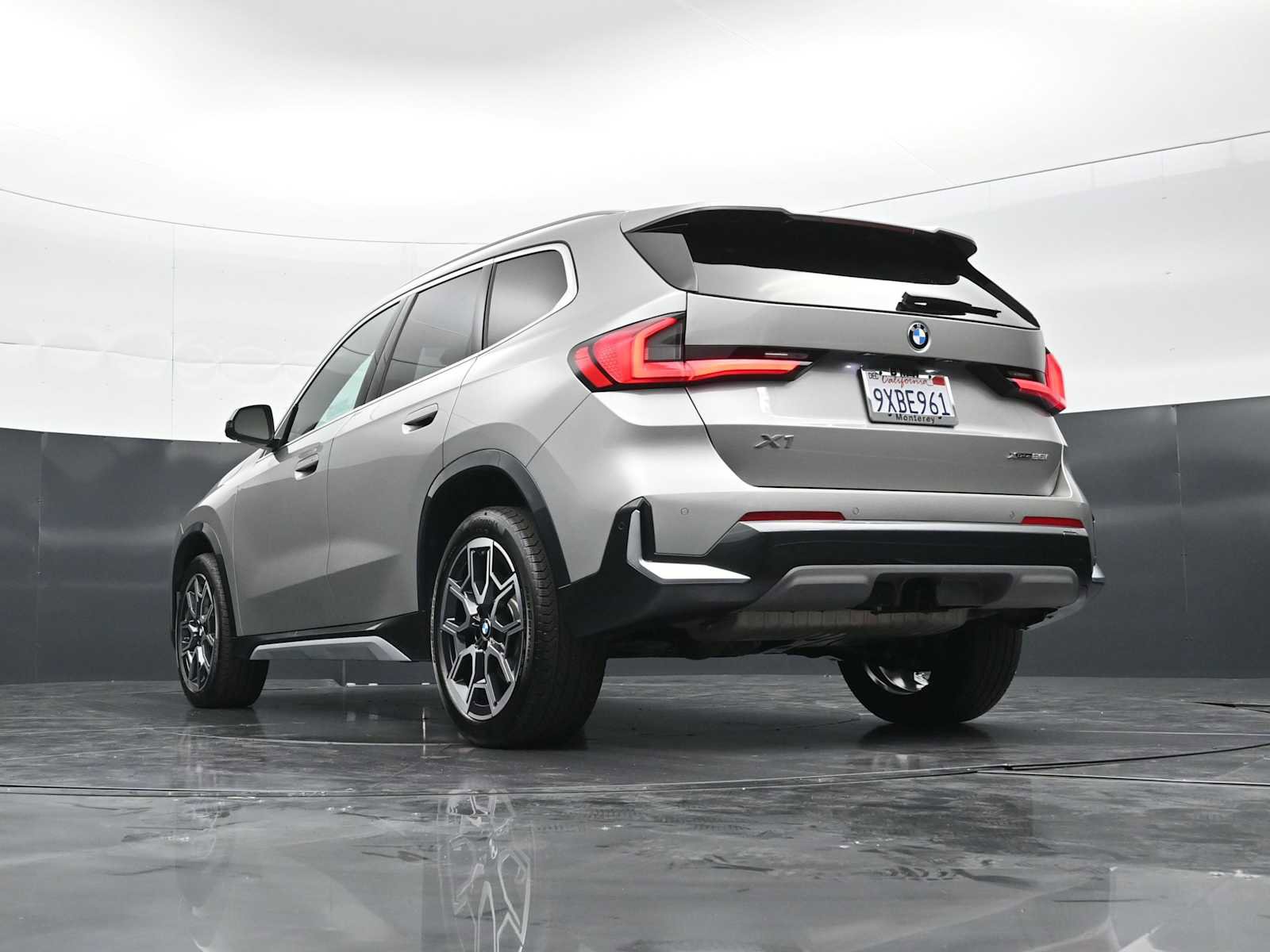 Used 2026 BMW X1 xDrive28i w/ Technology Package AWD/4WD image 31