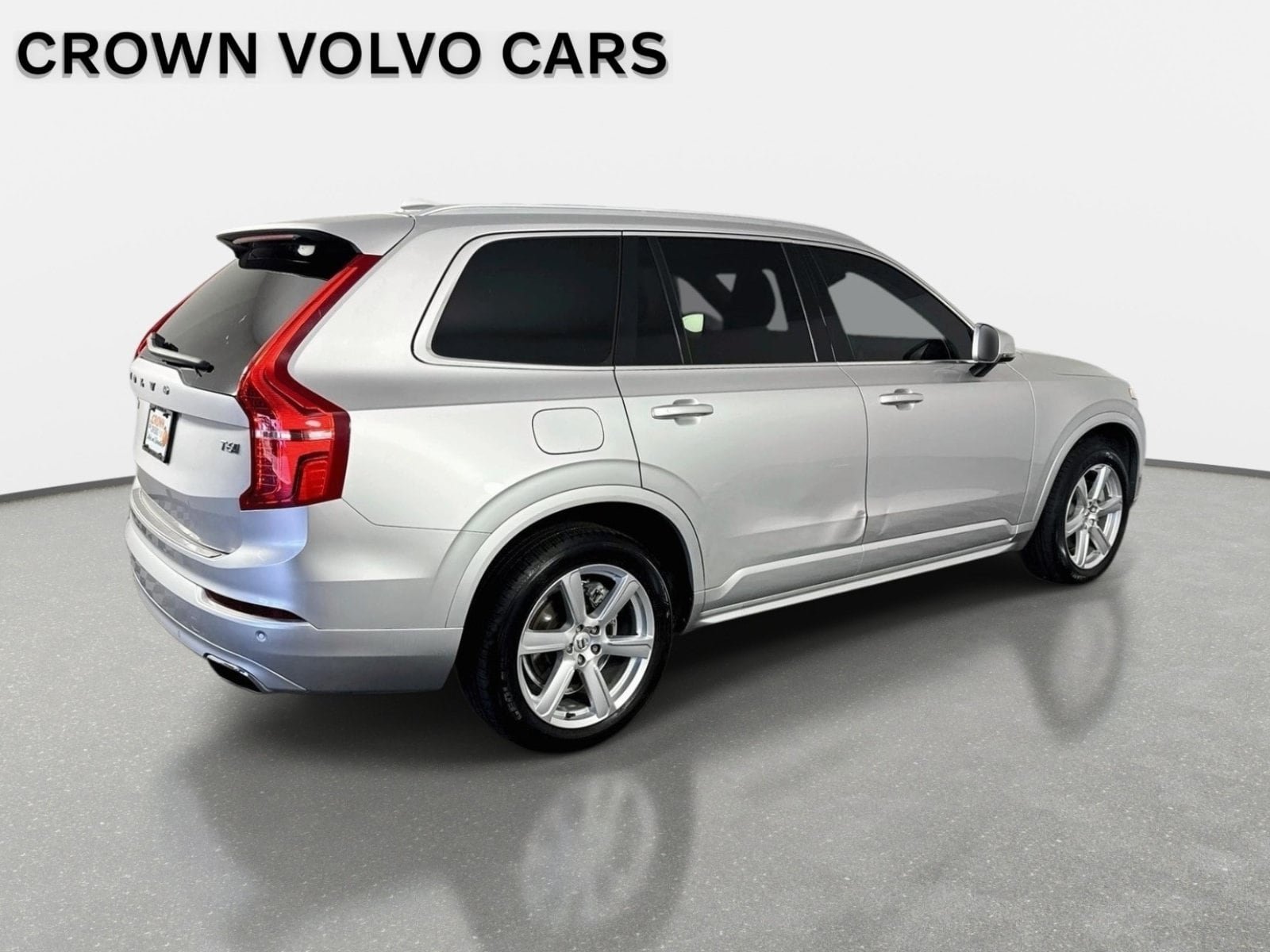 Used 2020 Volvo XC90 T6 Momentum AWD/4WD image 5