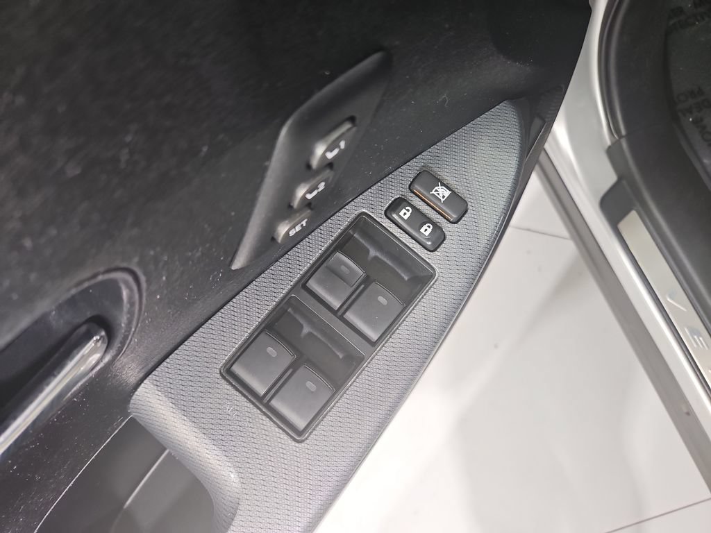 Used 2014 Toyota Venza Limited AWD/4WD image 12
