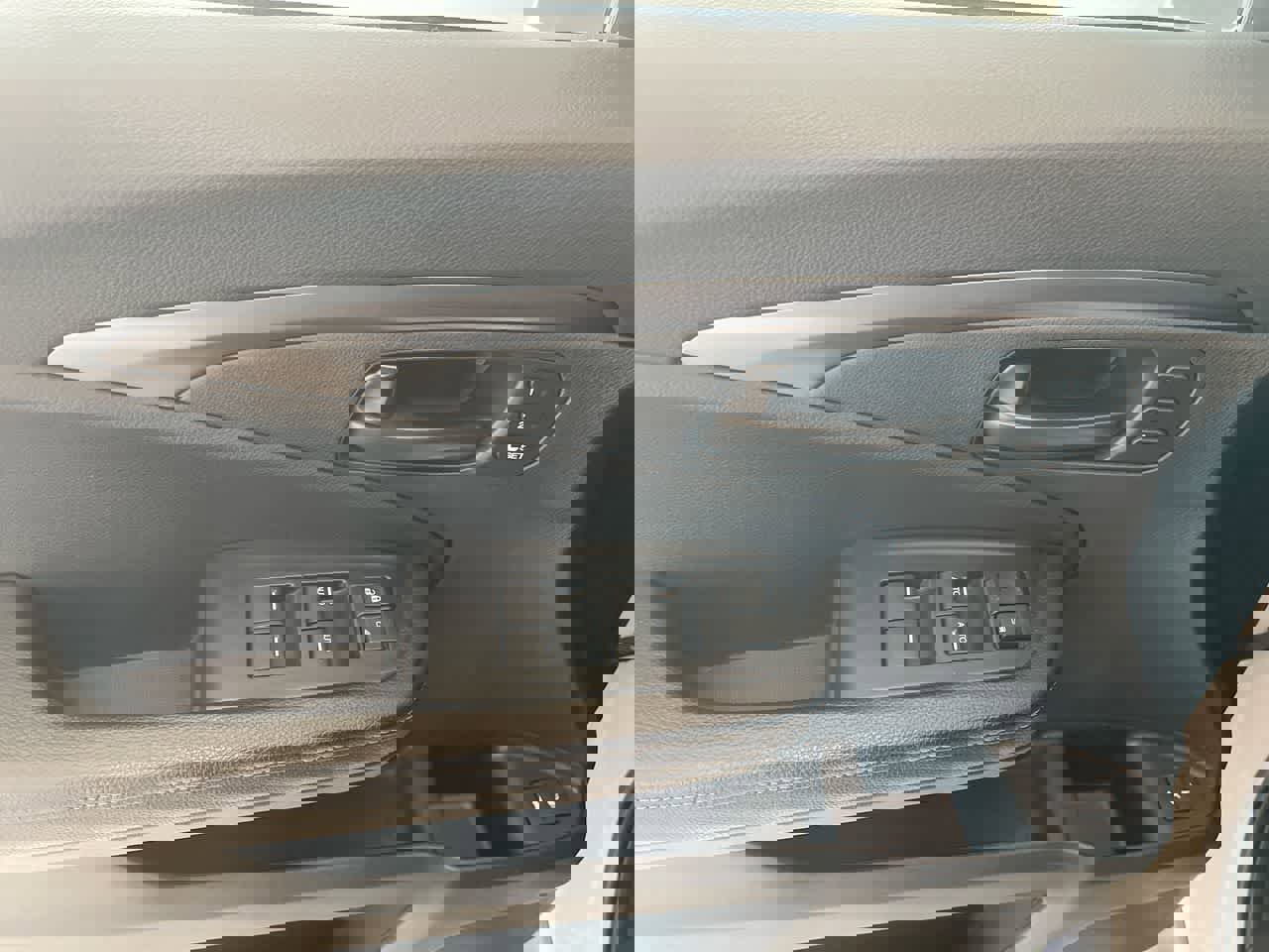 Used 2024 Honda Passport EX-L image 13