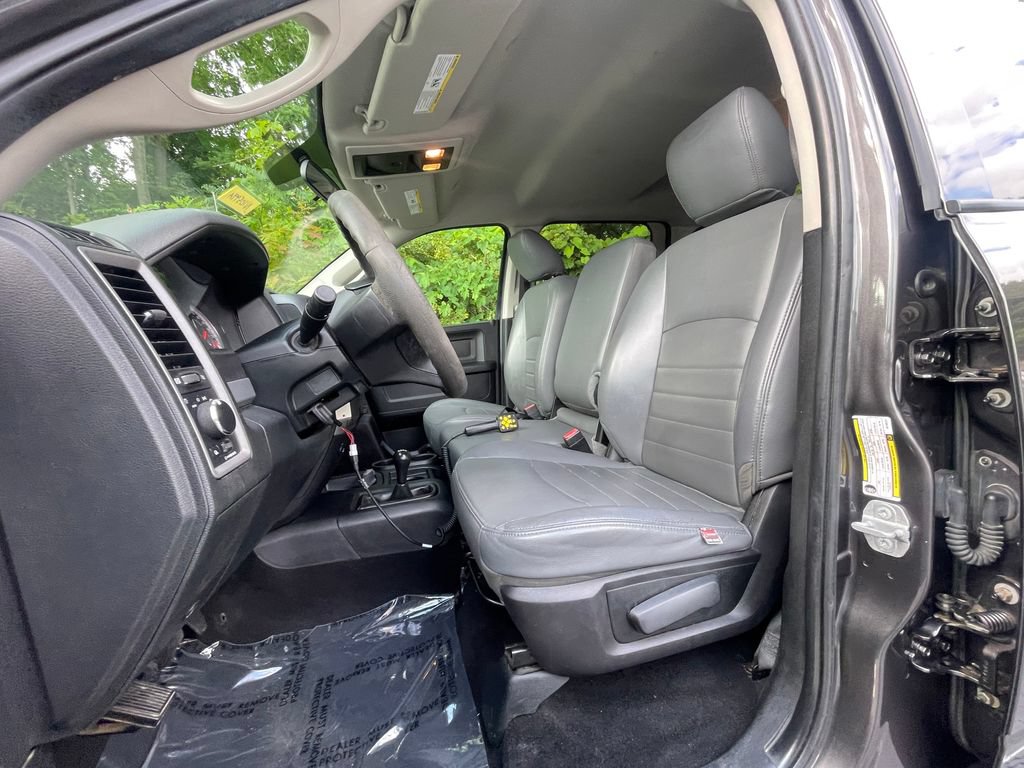 Used 2018 RAM 2500 ST AWD/4WD image 18