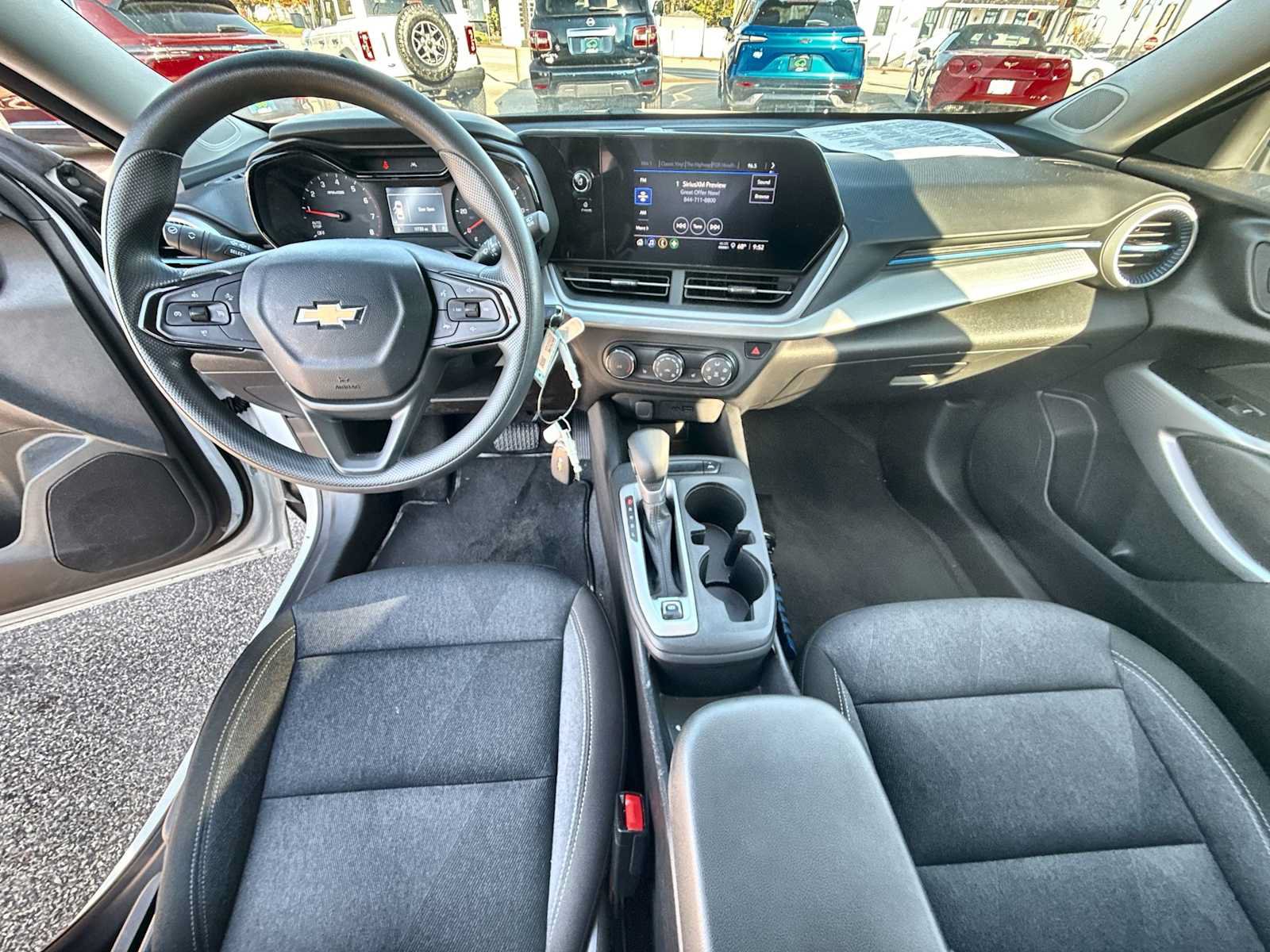 Certified 2024 Chevrolet Trax LS w/ LS Convenience Package FWD image 18
