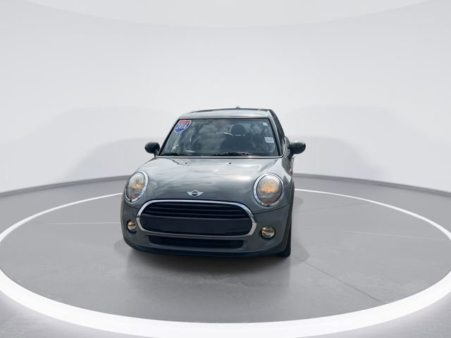 Used 2016 MINI Cooper 4-Door Hardtop FWD image 2