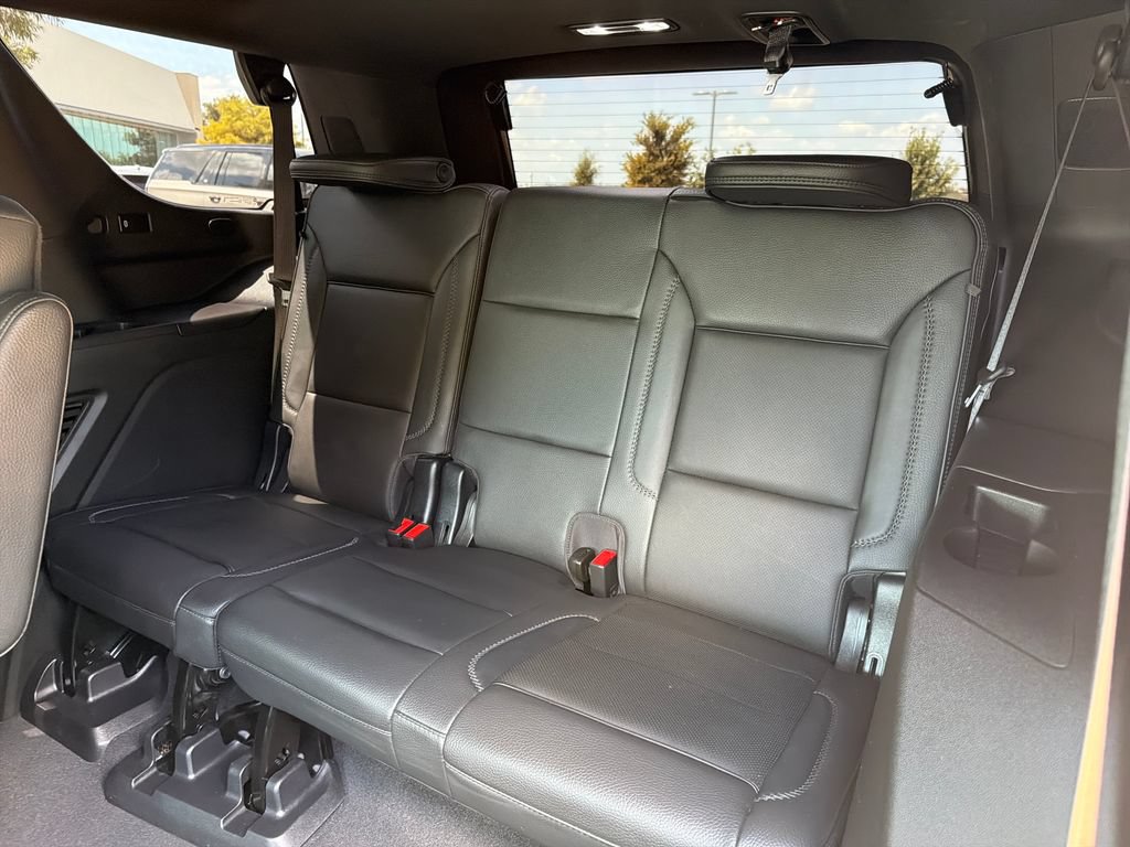 Used 2023 GMC Yukon Denali AWD/4WD image 39