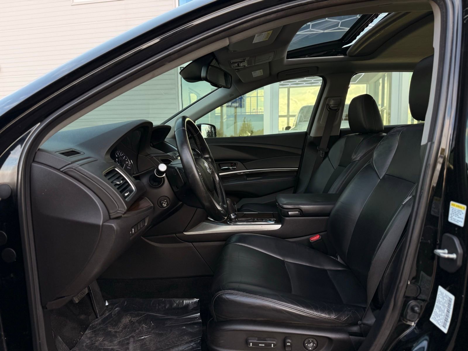 Used 2014 Acura RLX w/ Technology Package image 11