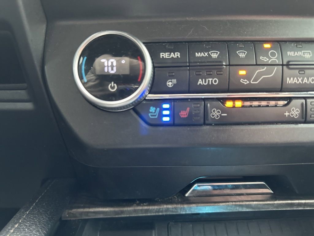 Used 2018 Ford Expedition Limited image 6