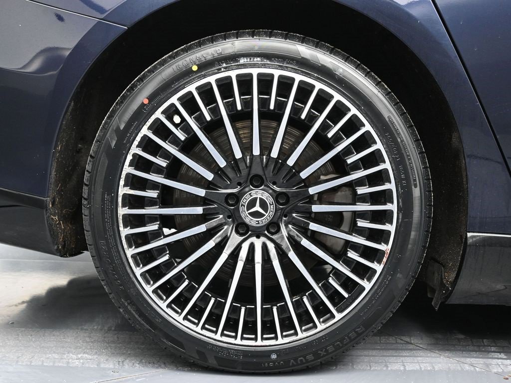 Used 2022 Mercedes-Benz EQS 450+ Sedan image 14