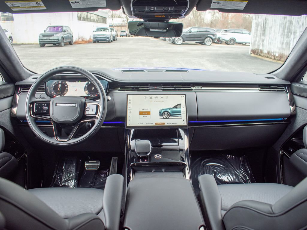 Certified 2025 Land Rover Range Rover Sport Autobiography AWD/4WD image 18