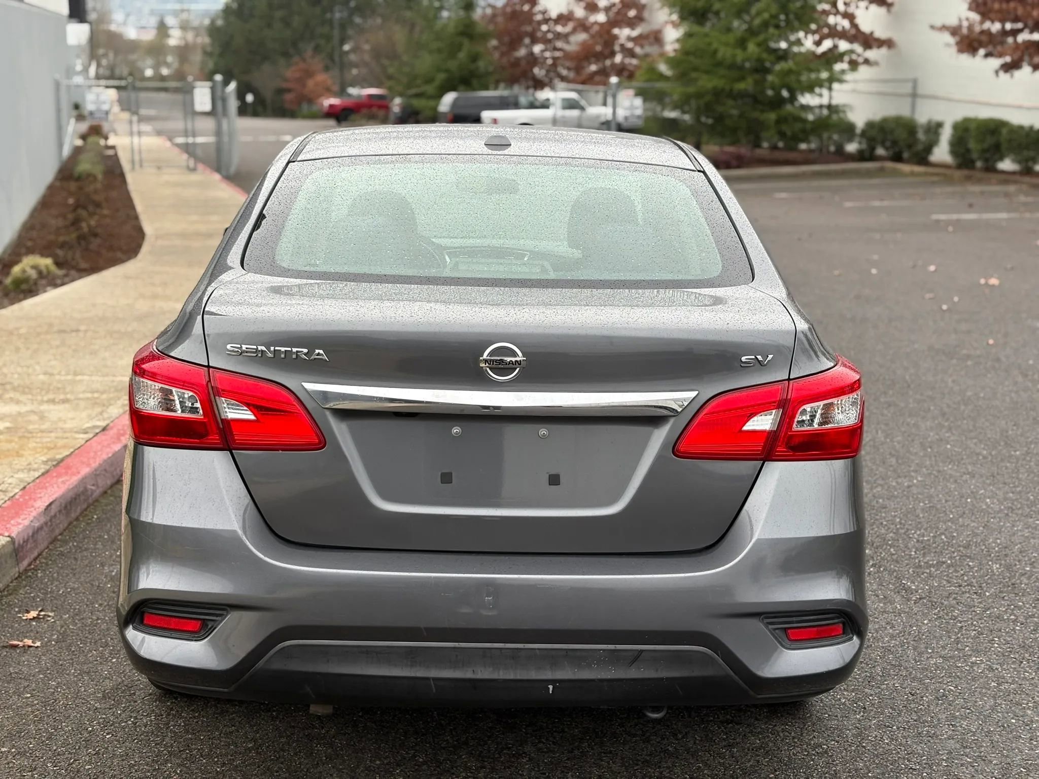 Used 2016 Nissan Sentra SV image 5