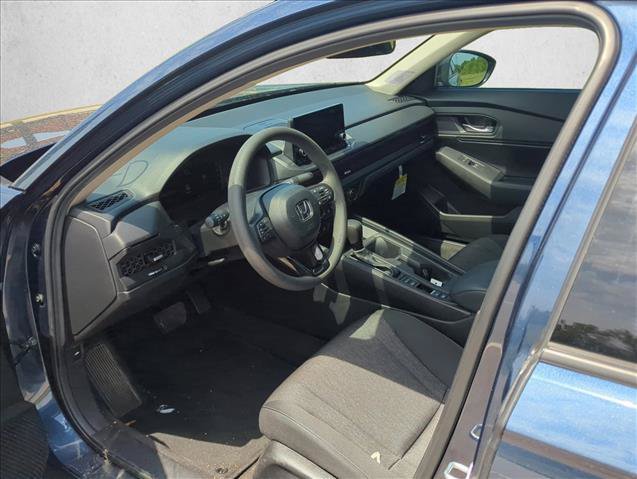 Used 2025 Honda Accord SE image 13