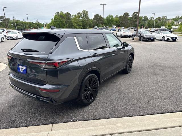 New 2026 Mitsubishi Outlander LE AWD/4WD image 4