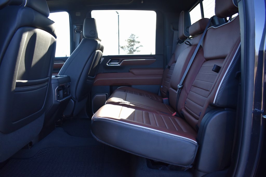 Certified 2024 GMC Sierra 2500 Denali Ultimate image 9