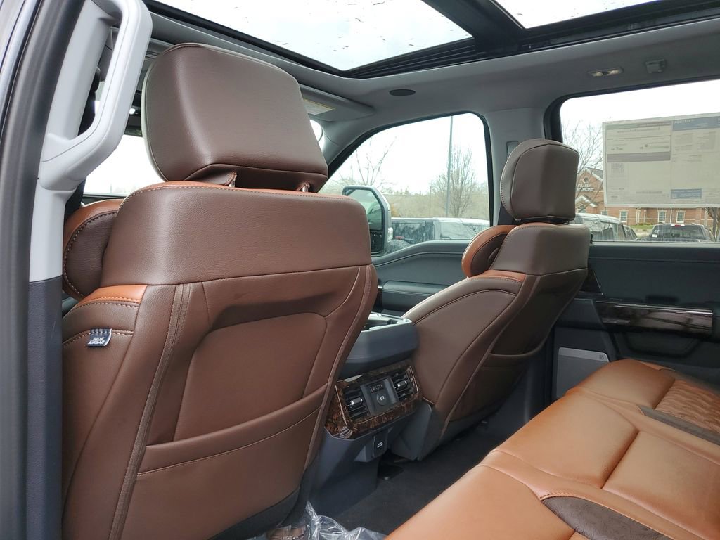 New 2026 Ford F250 Lariat w/ Lariat Ultimate Package image 35