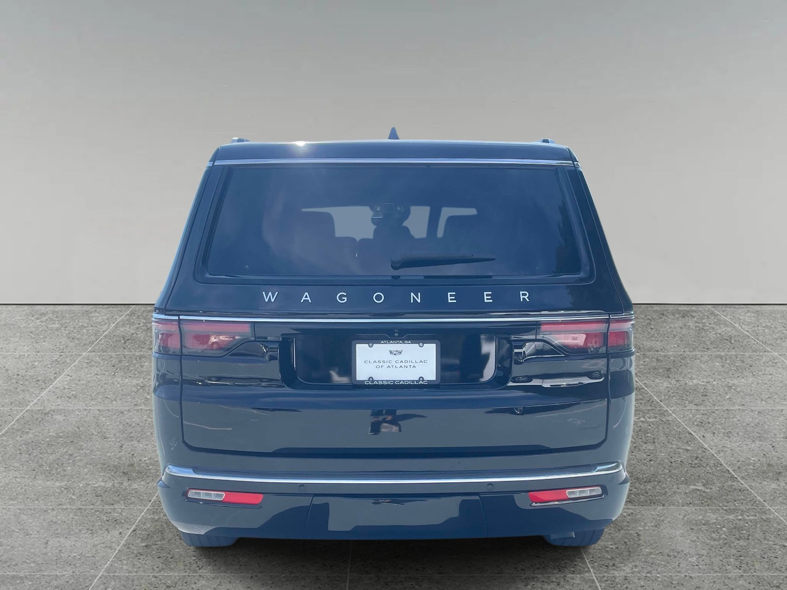 Used 2024 Jeep Wagoneer 4WD image 4