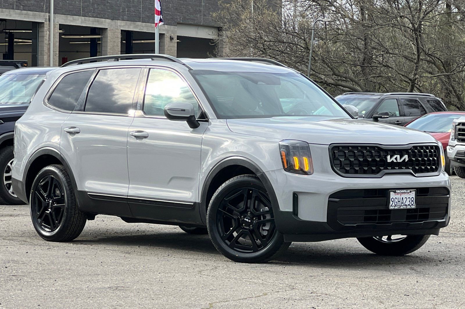 Used 2024 Kia Telluride EX X-Line image 2