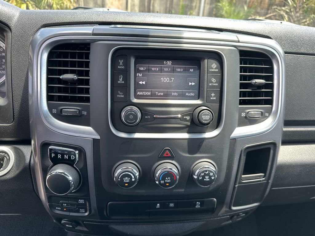 Used 2024 RAM 1500 Classic Warlock AWD/4WD image 18