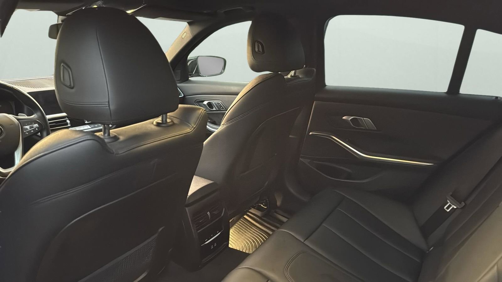 Used 2021 BMW 330i Sedan image 29