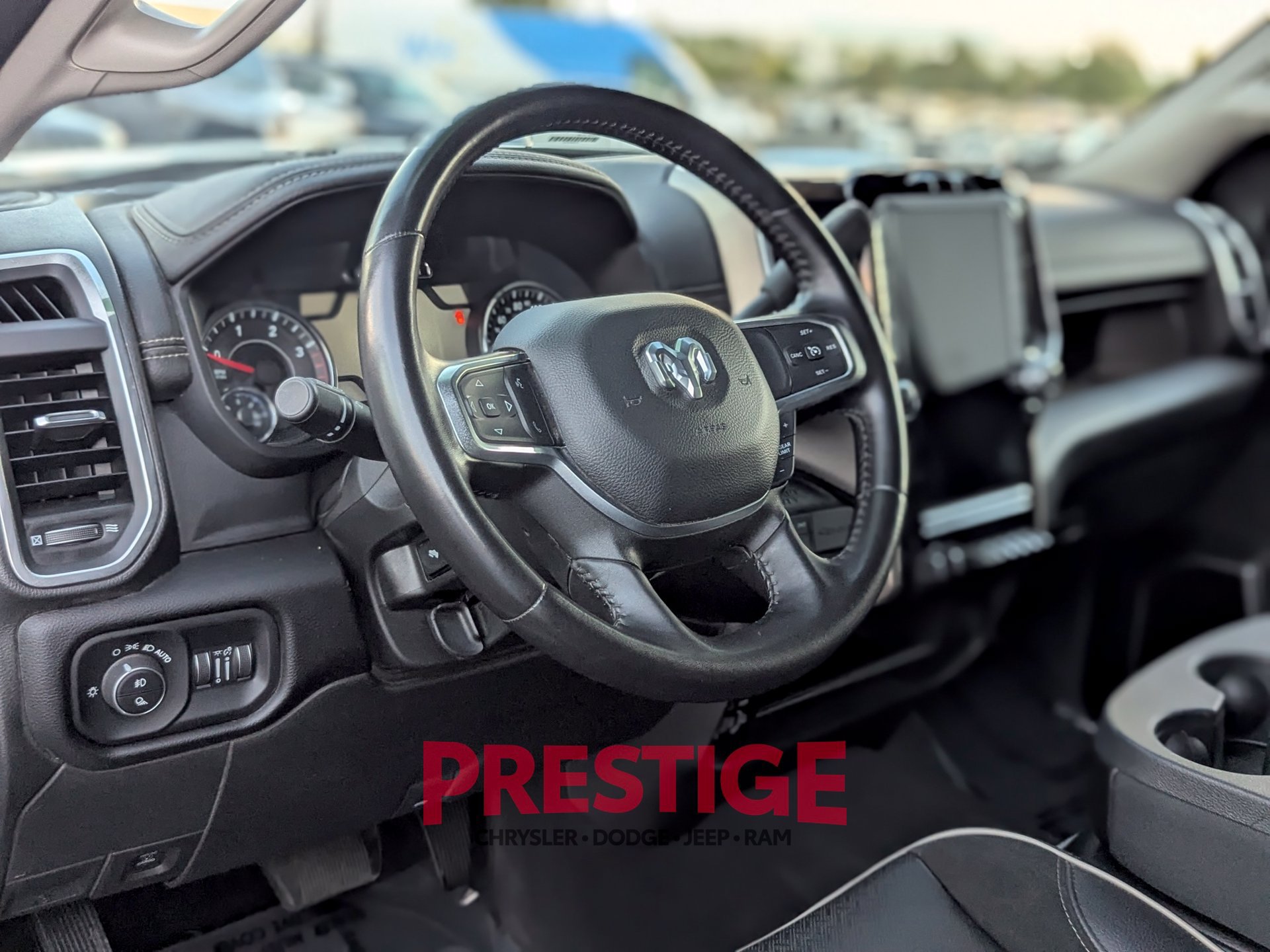 Used 2024 RAM 2500 Laramie AWD/4WD image 18