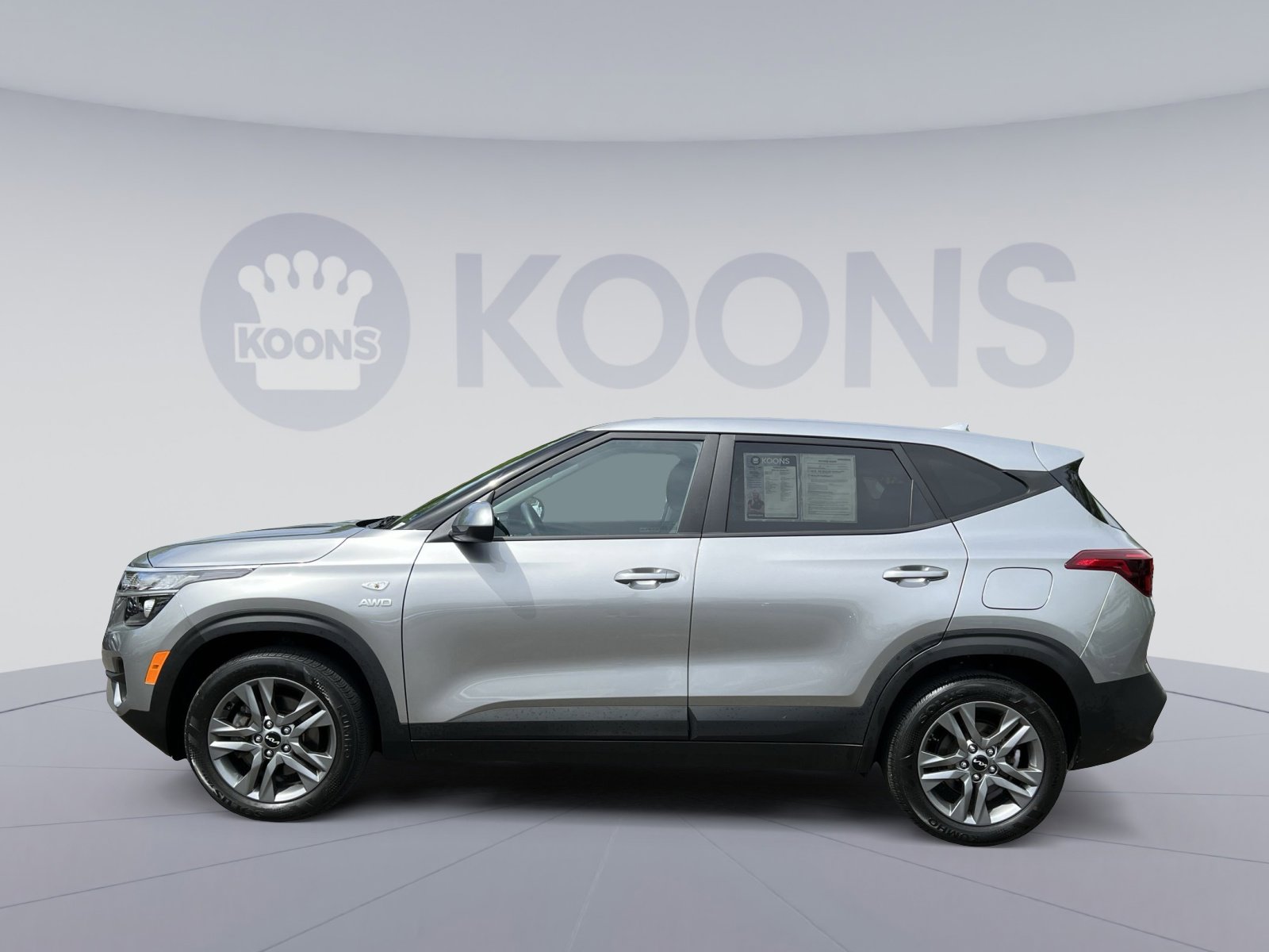 Used 2023 Kia Seltos LX AWD/4WD image 13