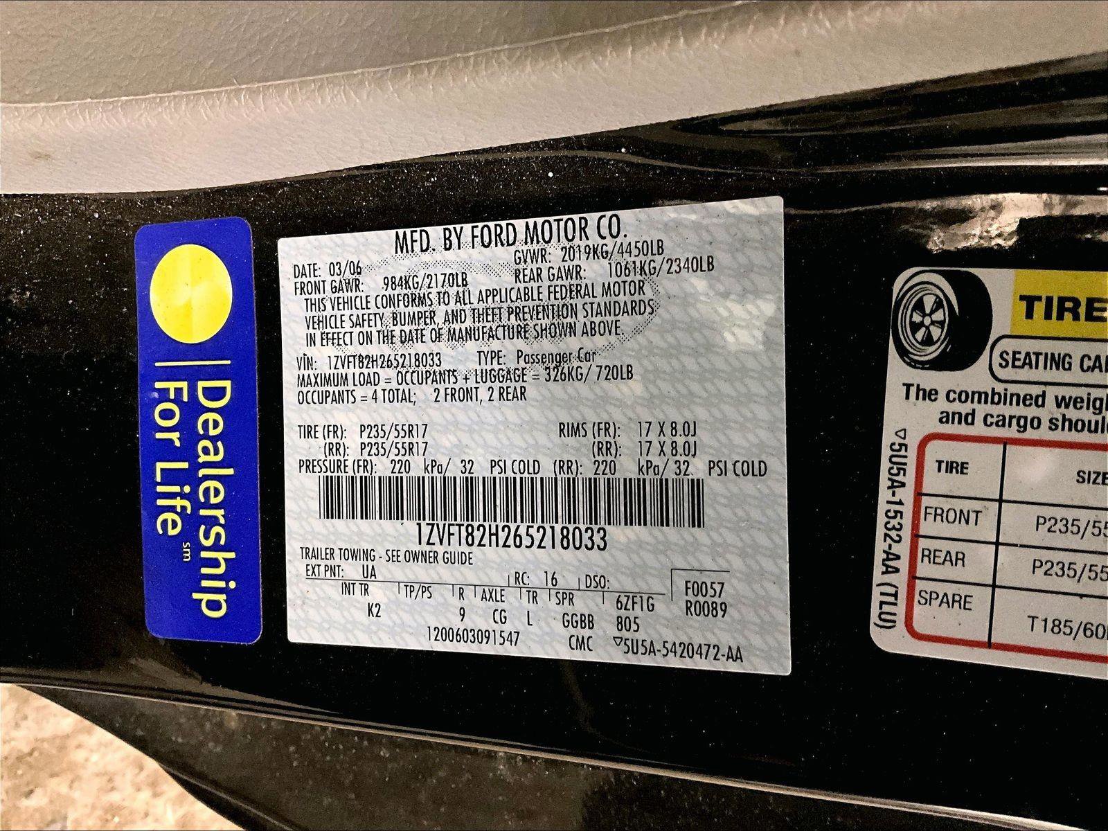 Used 2006 Ford Mustang GT Premium RWD image 32