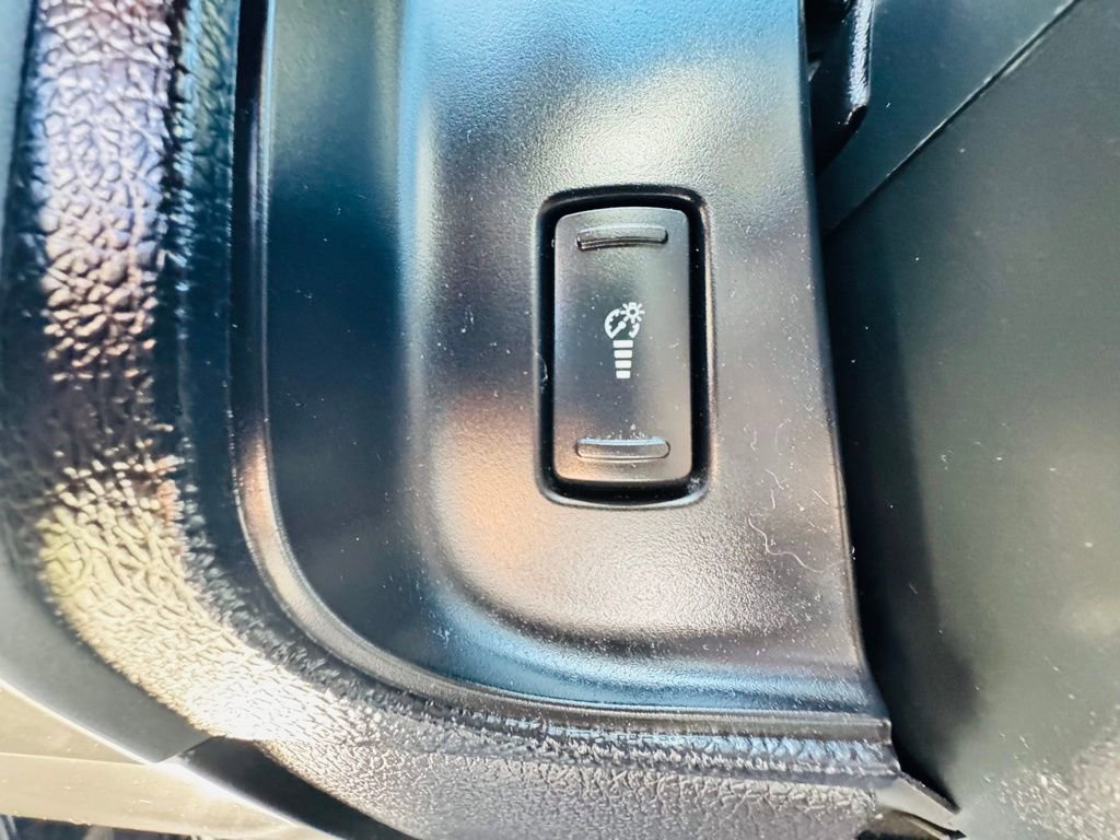 Used 2016 Ford Expedition XLT w/ Equipment Group 202A image 23