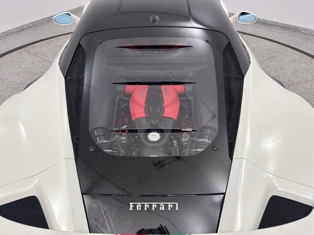 Used 2020 Ferrari F8 Tributo image 43