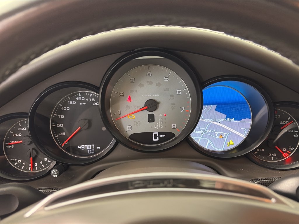 Used 2015 Porsche Panamera image 15